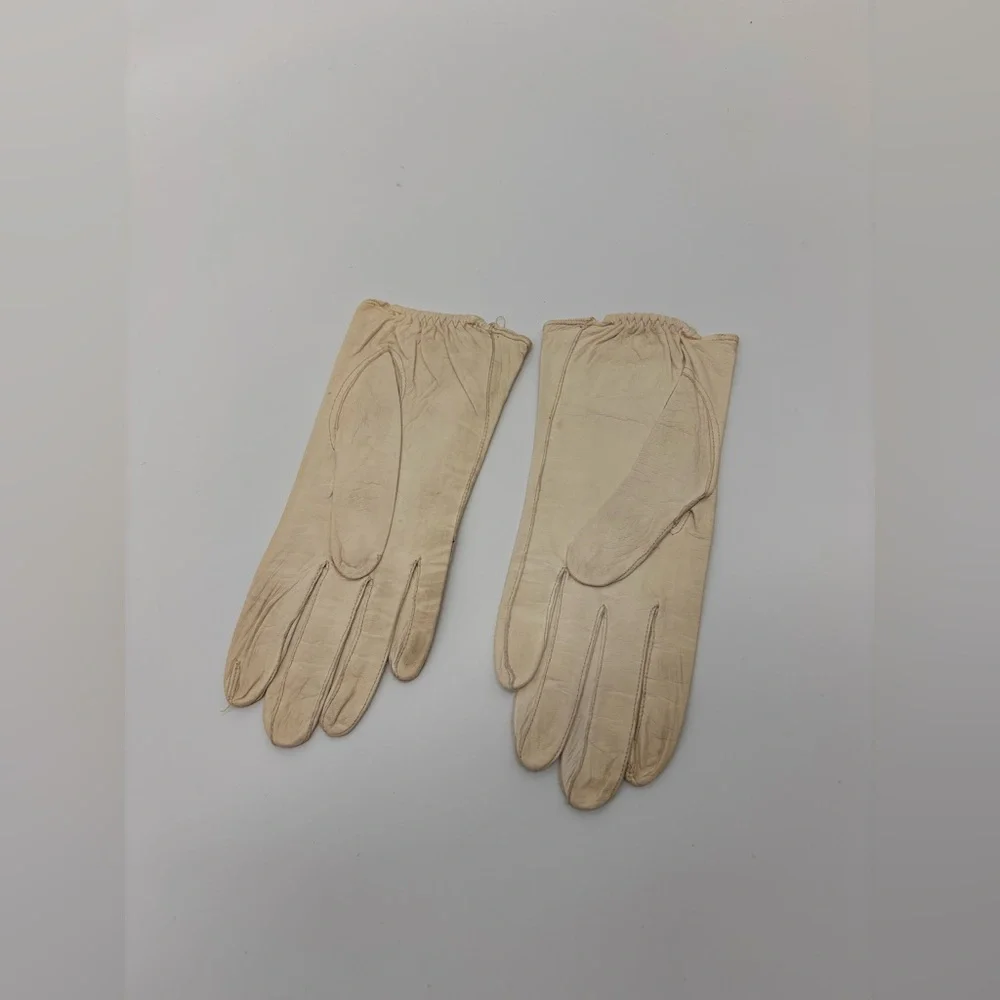 Vintage Cream Kid Leather Gloves – Size 7¼